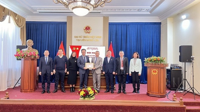 Tăng cường củng cố tin cậy chính trị giữa Việt Nam-Liên bang Nga