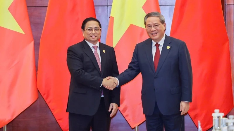 Đẩy nhanh hợp tác triển khai 3 tuyến đường sắt khổ tiêu chuẩn kết nối Việt Nam-Trung Quốc