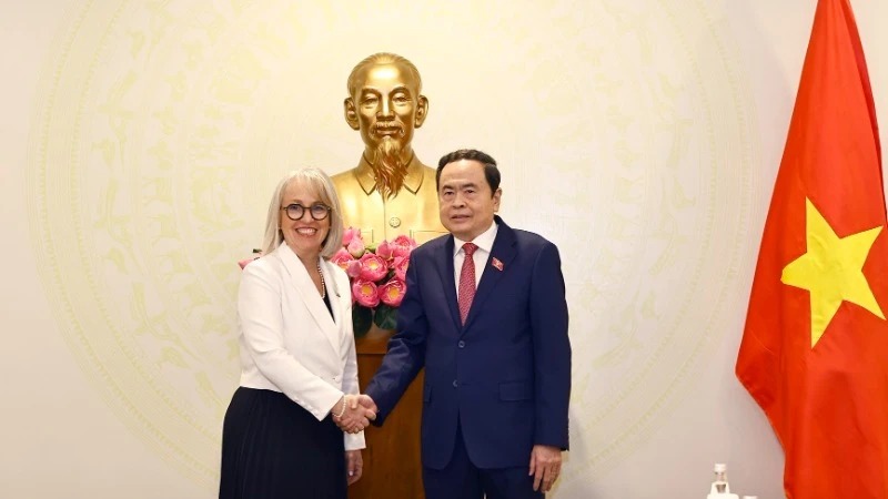 Thúc đẩy phát triển bền vững, chia sẻ thông tin hợp tác về khoa học