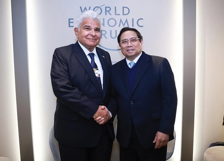 Thủ tướng Phạm Minh Chính gặp gỡ một số nhà Lãnh đạo nhân Hội nghị WEF