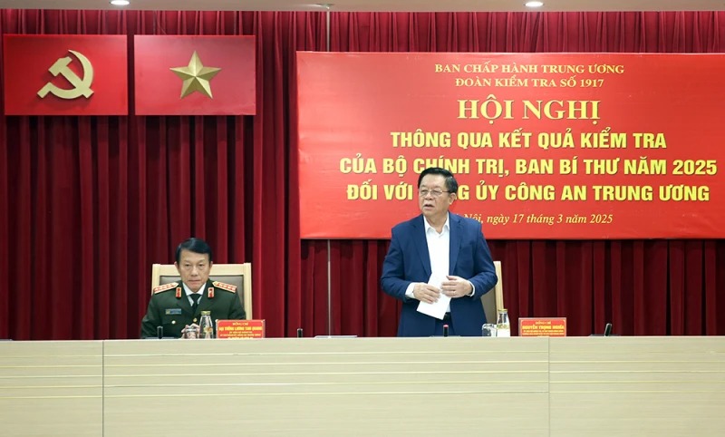 Các đoàn kiểm tra của Bộ Chính trị, Ban Bí thư làm việc với các đơn vị