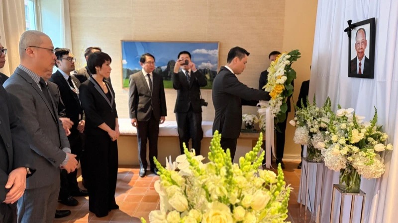 Tưởng nhớ đồng chí Khamtay Siphandone tại New York, Mỹ