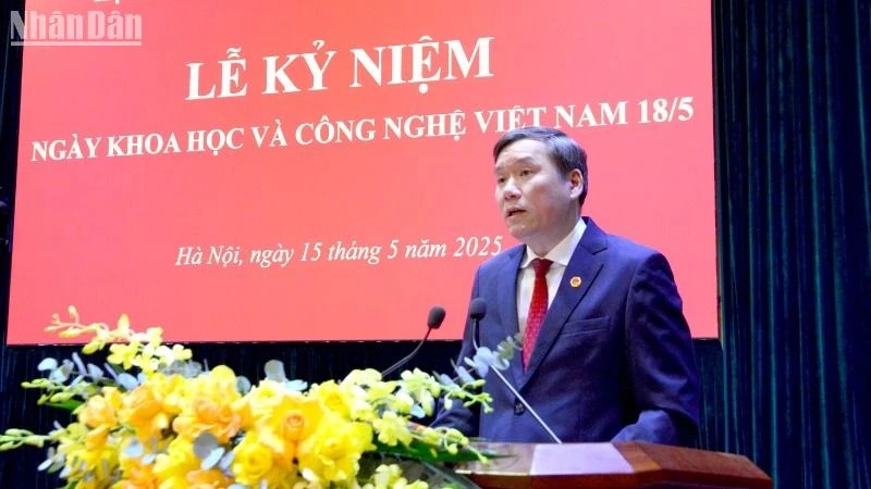 Hoàn thành tốt công tác nghiên cứu khoa học và tư vấn chính sách