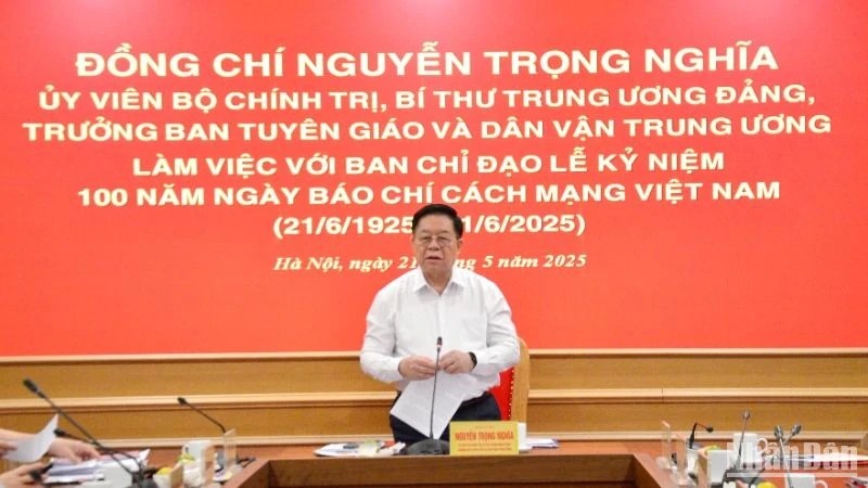Nêu bật truyền thống vẻ vang 100 năm Báo chí cách mạng Việt Nam