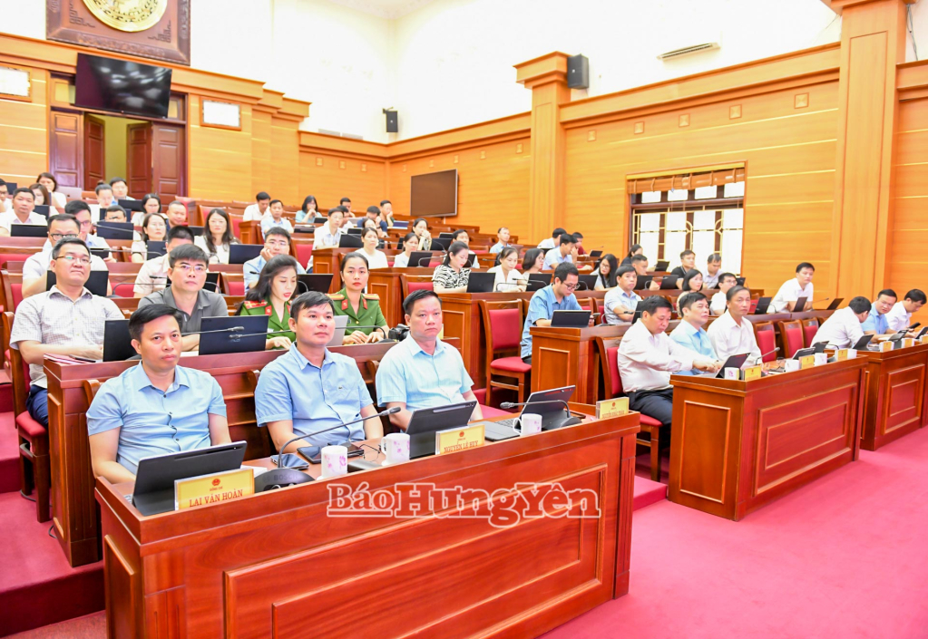 Bồi dưỡng kiến thức ứng dụng AI cho lãnh đạo UBND tỉnh và Văn phòng UBND tỉnh