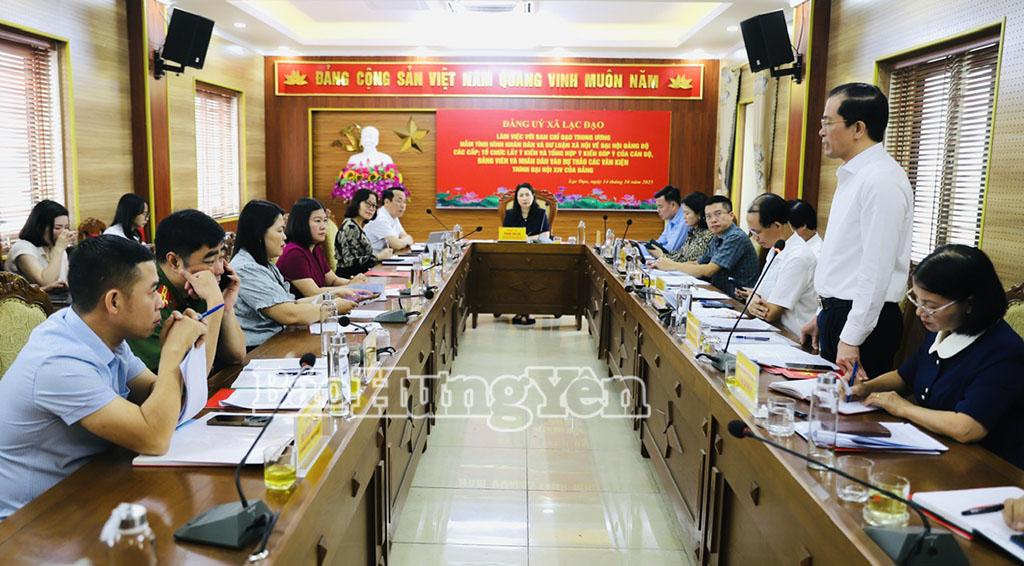 Ban Tuyên giáo và Dân vận Trung ương làm việc với Đảng ủy xã Lạc Đạo