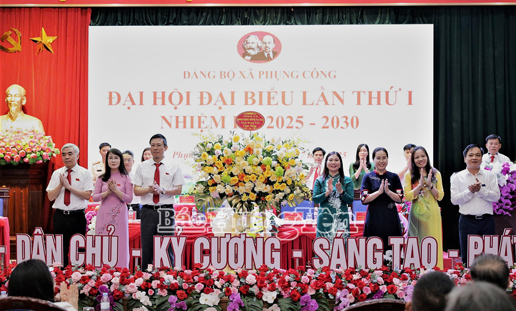 Đại hội Đại biểu Đảng bộ xã Phụng Công lần thứ I