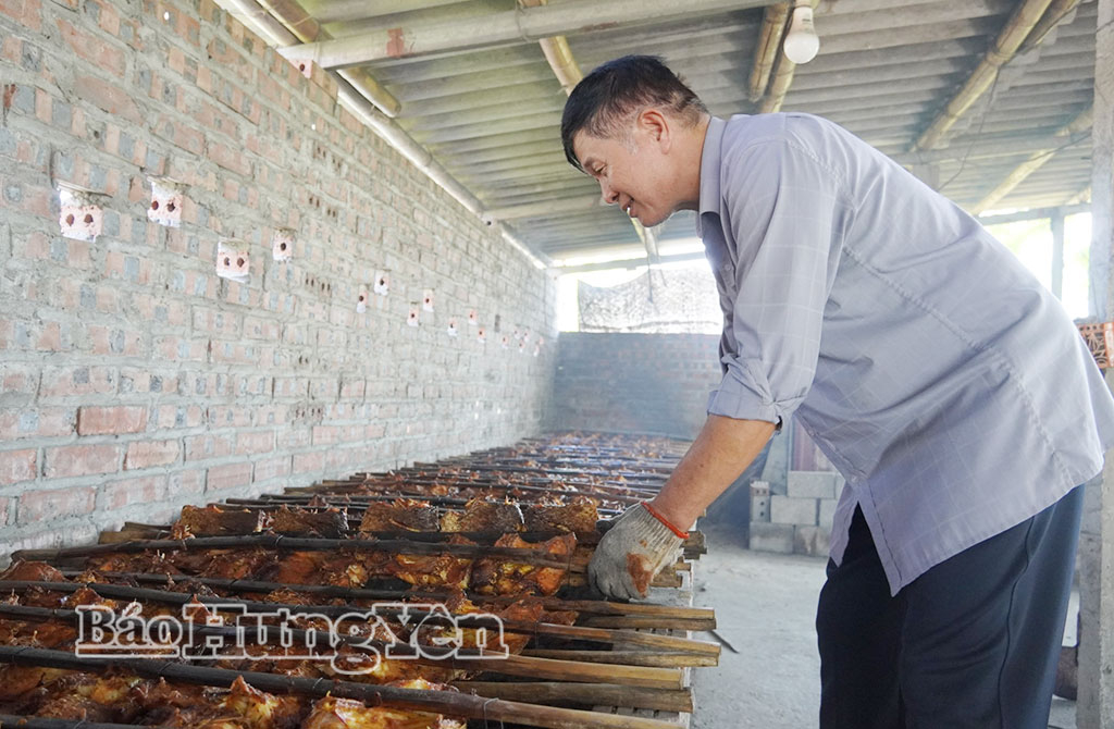 Giữ lửa nghề nướng cá Thái Xuyên