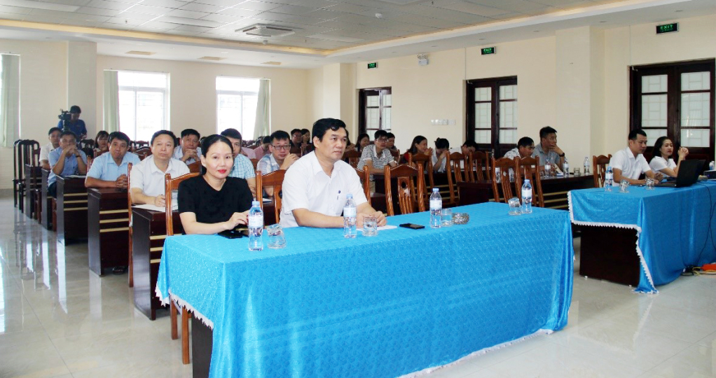 Bảo hiểm xã hội tỉnh: Tập huấn kỹ năng, nghiệp vụ thông tin, truyền thông và công tác chăm sóc khách hàng