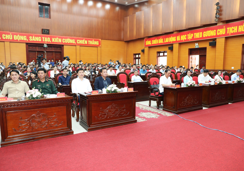 Hội nghị học tập, quán triệt chỉ thị, nghị quyết, kết luận của Đảng và nội dung cốt lõi một số tác phẩm của Tổng Bí thư Nguyễn Phú Trọng