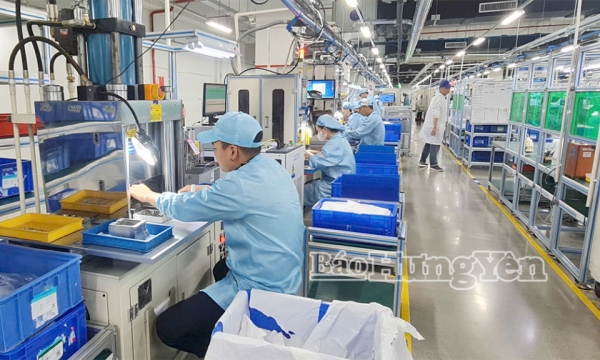 Phát triển nông nghiệp, nông thôn gắn với nâng cao đời sống nhân dân; tập trung xây dựng thế trận quốc phòng toàn dân gắn với thế trận an ninh Nhân dân vững chắc