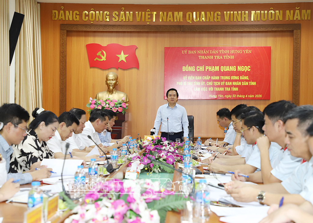 Đồng chí Phạm Quang Ngọc, Ủy viên Ban Chấp hành Trung ương Đảng, Phó Bí thư Tỉnh ủy, Chủ tịch UBND tỉnh  làm việc với Thanh tra tỉnh