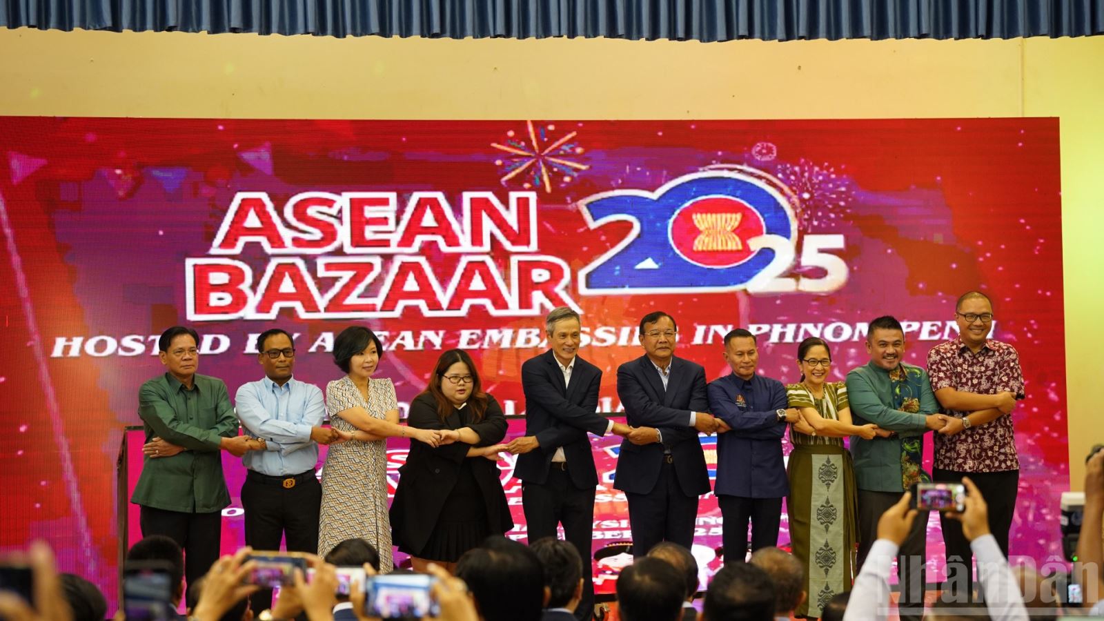 Quảng bá tinh hoa văn hóa Việt Nam tới bạn bè ASEAN và quốc tế