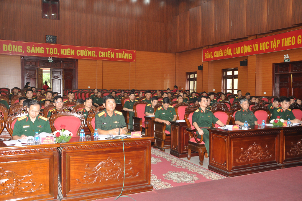 Tổng kết thực hiện Luật Sĩ quan Quân đội nhân dân Việt Nam