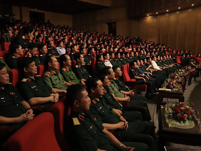 Khai mạc hội diễn nghệ thuật chuyên nghiệp về đề tài quốc phòng toàn dân năm 2023