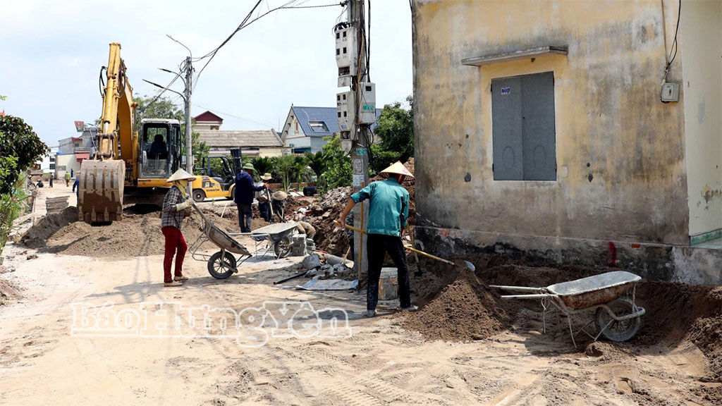 Xã A Sào: Nhân dân hiến trên 97 nghìn m2 đất mở rộng đường giao thông