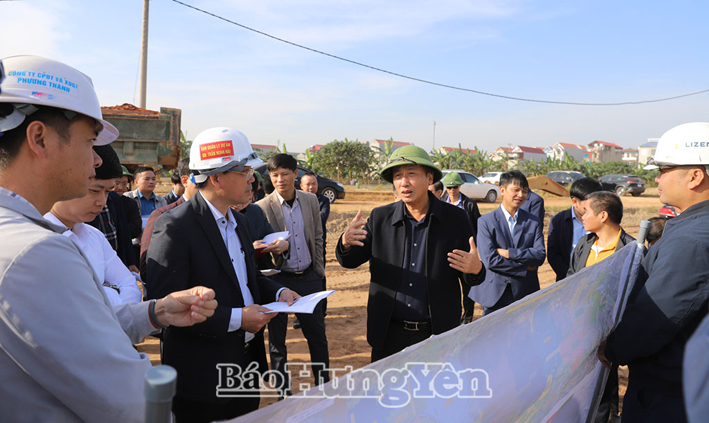 Đồng chí Phó Chủ tịch UBND tỉnh Nguyễn Hùng Nam kiểm tra tiến độ thực hiện một số dự án giao thông trọng điểm