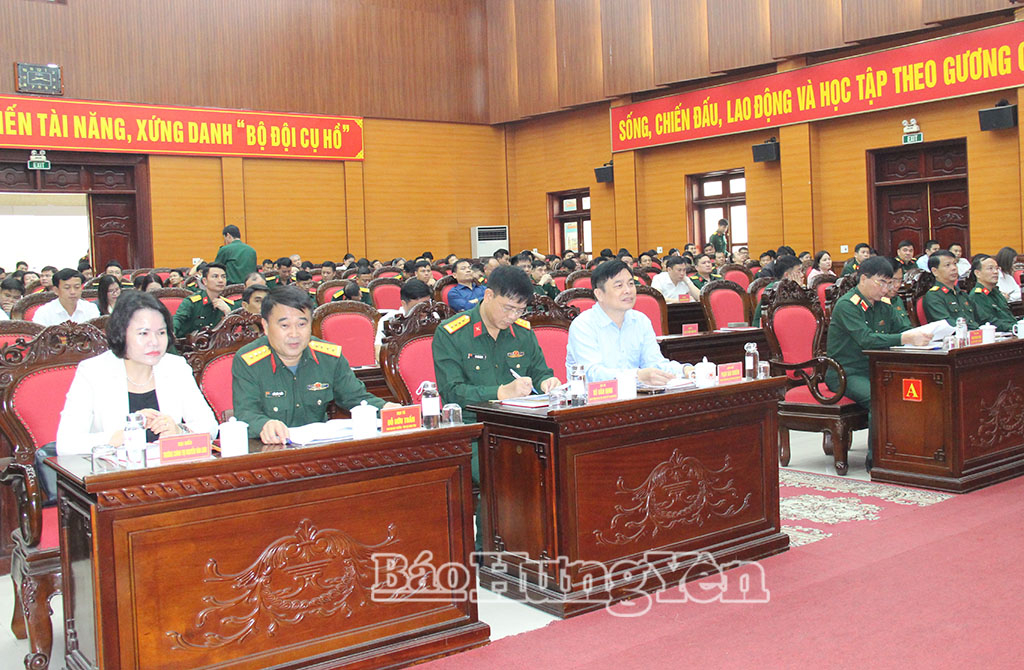 Hưng Yên: Phấn đấu hoàn thành bồi dưỡng kiến thức quốc phòng và an ninh cho cán bộ thuộc đối tượng 4 xong trước ngày 30/10