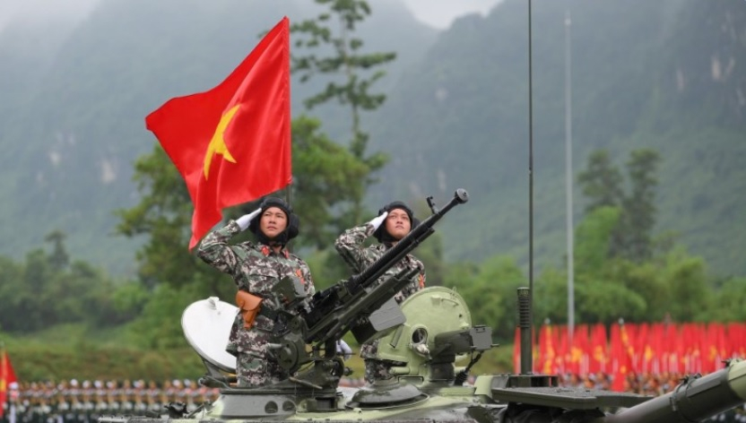 Quán triệt sâu sắc đường lối, quan điểm của Đảng về quân sự, quốc phòng, bảo vệ Tổ quốc trong tình hình mới