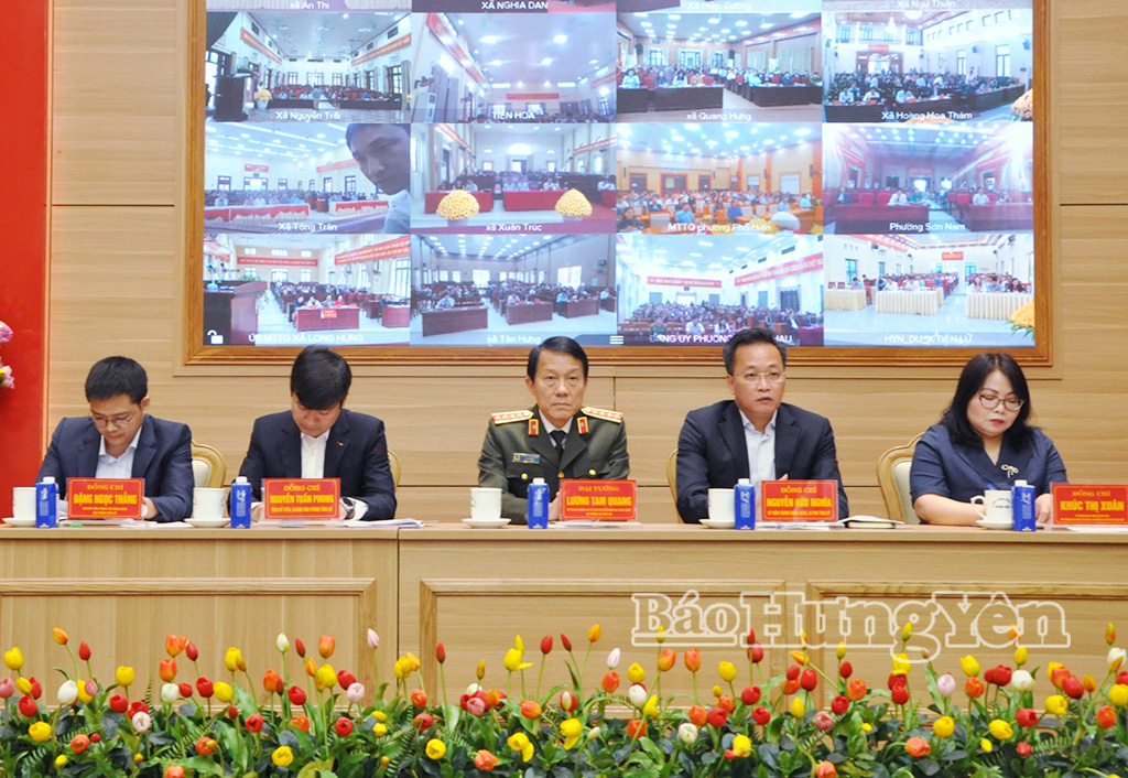 Hội nghị tiếp xúc giữa cử tri với người ứng cử đại biểu Quốc hội khóa XVI, đơn vị bầu cử số 3