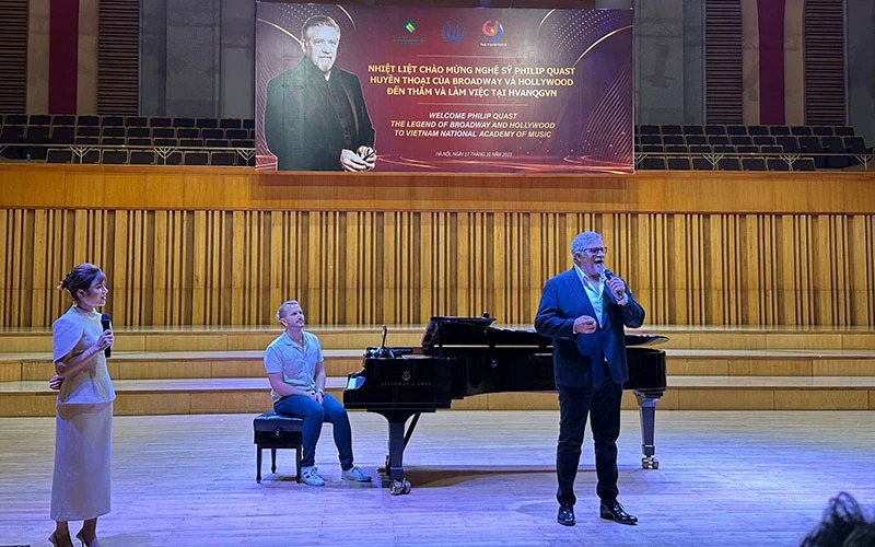 Huyền thoại Broadway và Hollywood gặp gỡ, truyền cảm hứng cho sinh viên Học viện âm nhạc Quốc gia Việt Nam