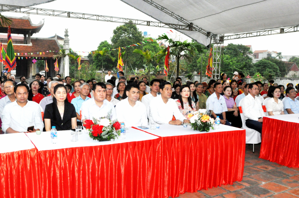 Khai mạc lễ hội truyền thống Đền thờ Quốc tổ Lạc Long Quân năm 2024