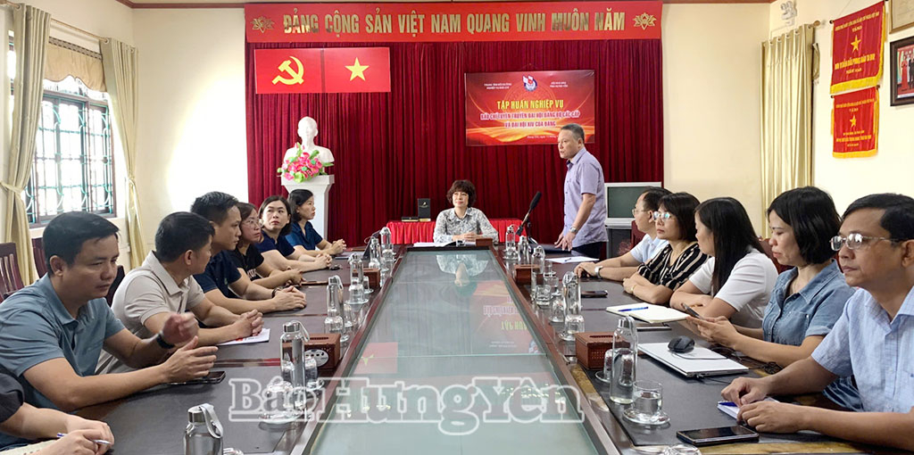 Tập huấn nghiệp vụ báo chí tuyên truyền đại hội đảng bộ các cấp và Đại hội XIV của Đảng