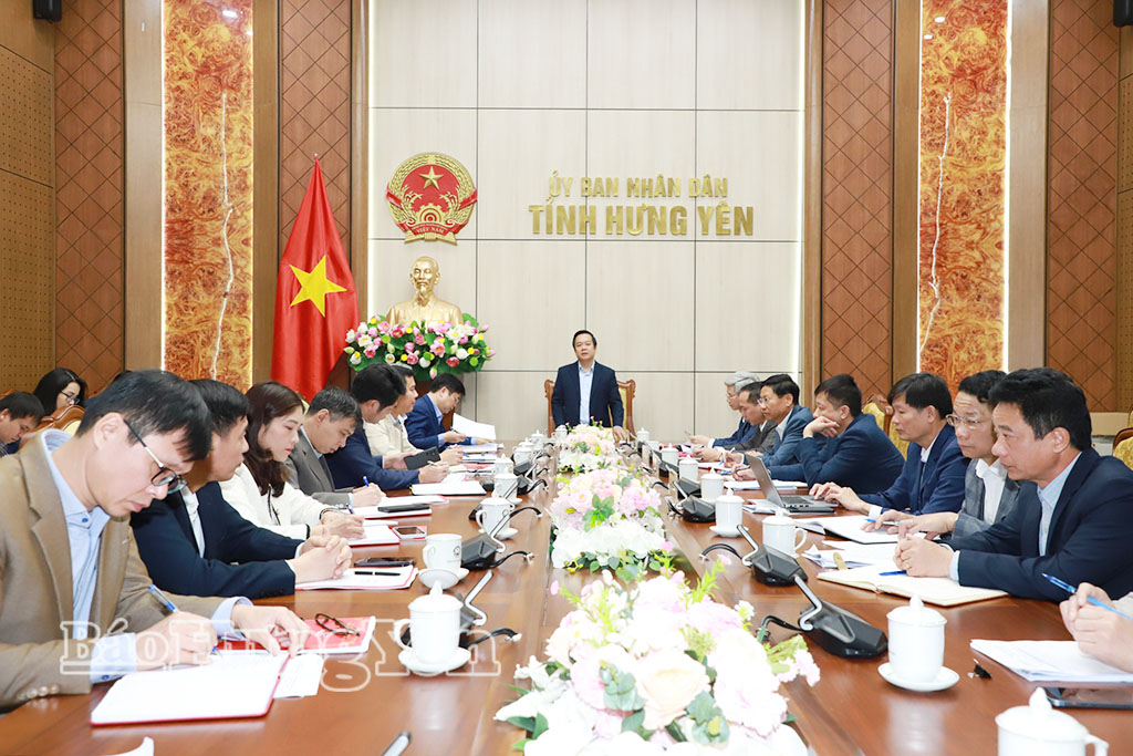 Thực hiện các giải pháp thúc đẩy phát triển sự nghiệp văn hóa, thể thao