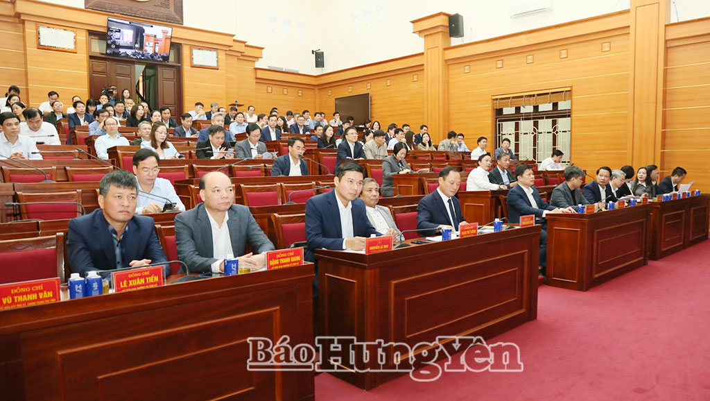 Hội nghị trực tuyến toàn tỉnh nghiên cứu, học tập, quán triệt, triển khai thực hiện các nghị quyết của Trung ương và của tỉnh