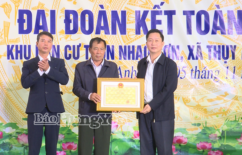 Ngày hội Đại đoàn kết toàn dân tộc tại thôn Nhạo Sơn