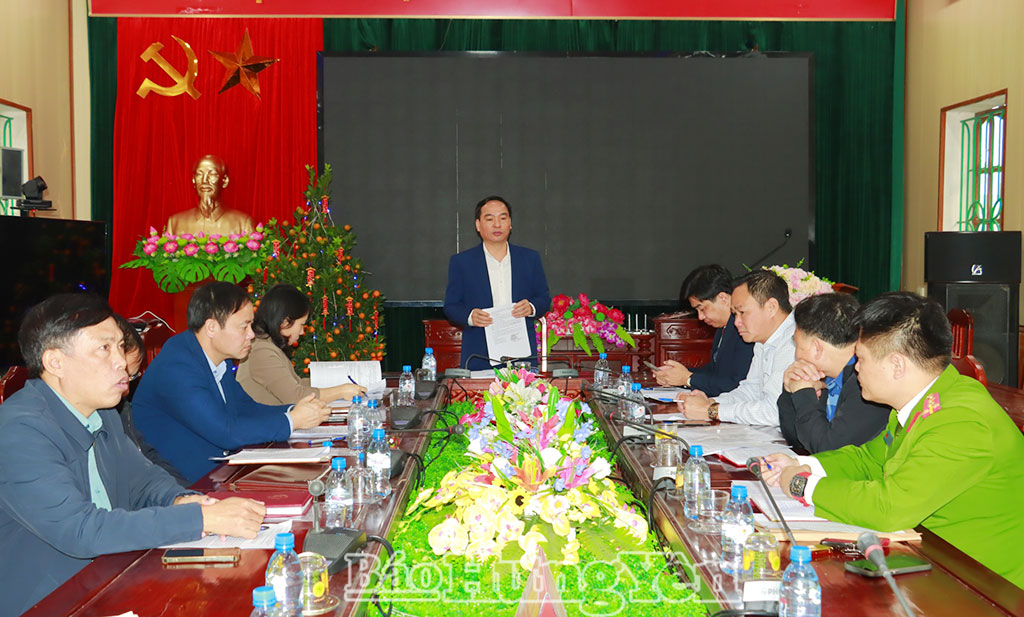 Giám sát công tác bảo đảm an ninh, trật tự dịp Tết Bính Ngọ tại xã Vạn Xuân