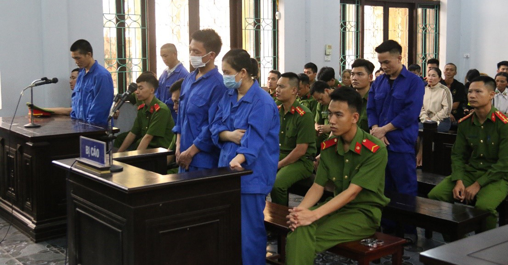 Tuyên án tử hình 5 đối tượng tàng trữ, mua bán trái phép chất ma túy