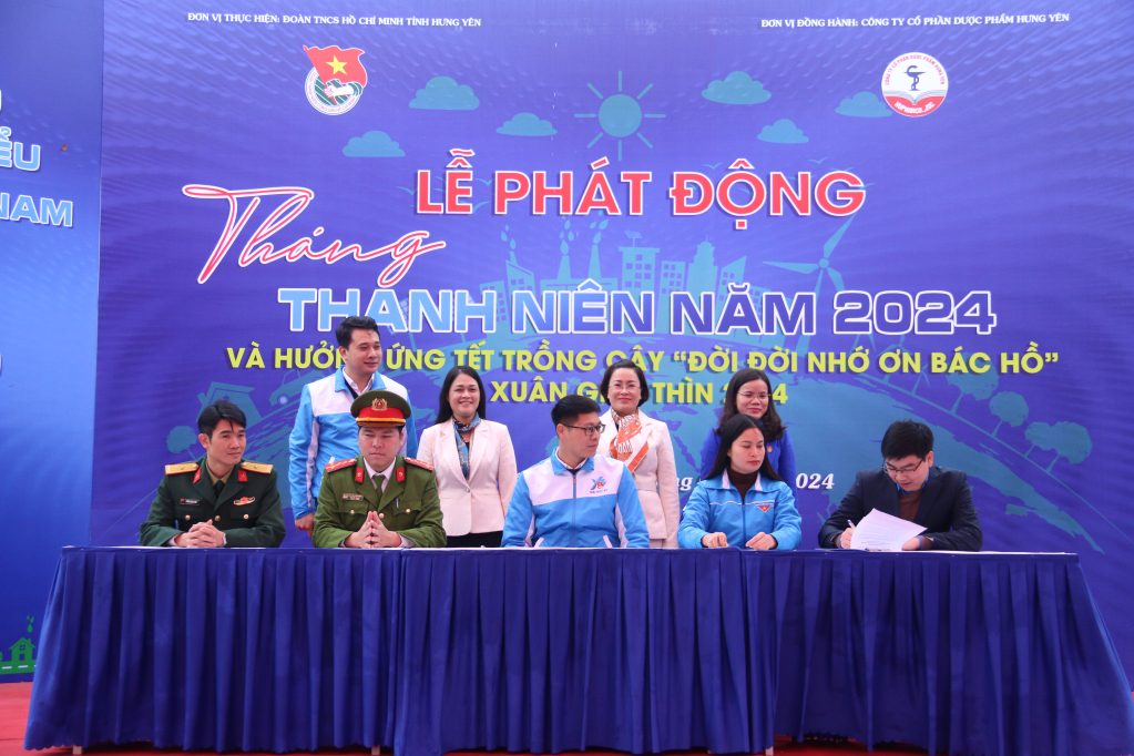 Phát động Tháng Thanh niên và hưởng ứng Tết trồng cây