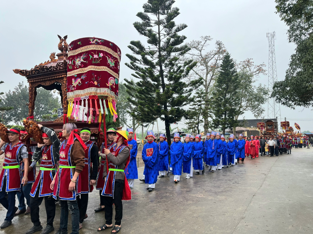 Lễ hội truyền thống đình làng Quan Xuyên