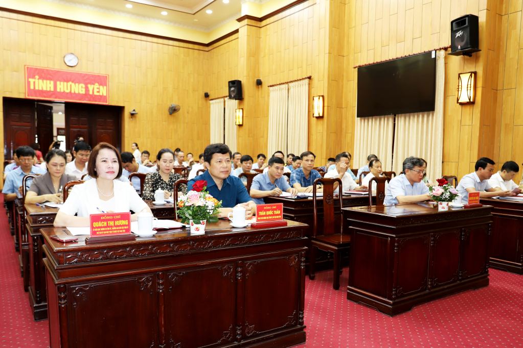 Thường trực Tỉnh ủy giao ban công tác dân vận; MTTQ, các tổ chức chính trị - xã hội tỉnh, các Ban Chỉ đạo tỉnh 6 tháng đầu năm 2024