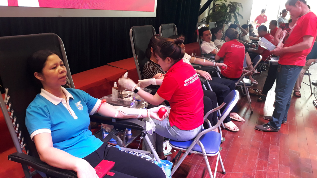 Phù Cừ: 525 người đăng ký tham gia hiến máu tình nguyện