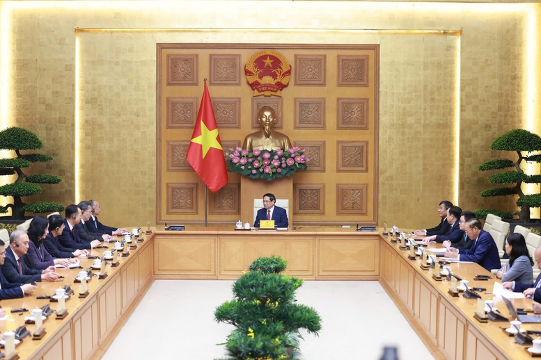 Thủ tướng Phạm Minh Chính tiếp Bí thư Tỉnh ủy Sơn Đông (Trung Quốc)