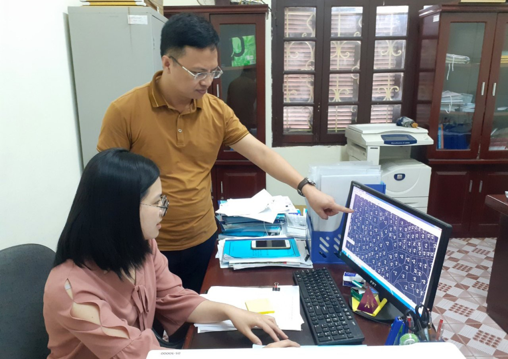 Xây dựng cơ sở dữ liệu đất đai