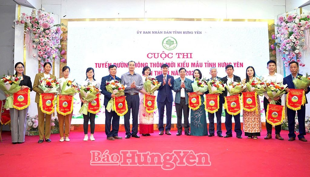 Trao giải Cuộc thi Tuyến đường nông thôn mới kiểu mẫu tỉnh Hưng Yên