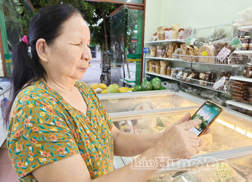 Người dân nông thôn bắt nhịp chuyển đổi số