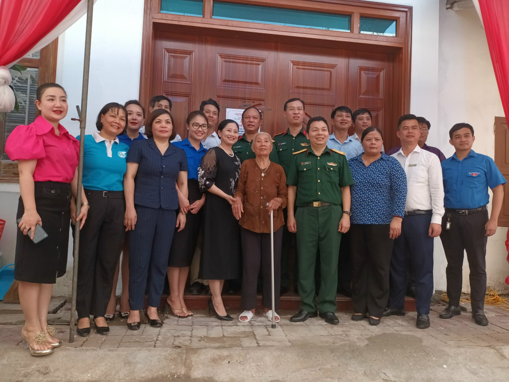 Nghĩa tình ngày xuân