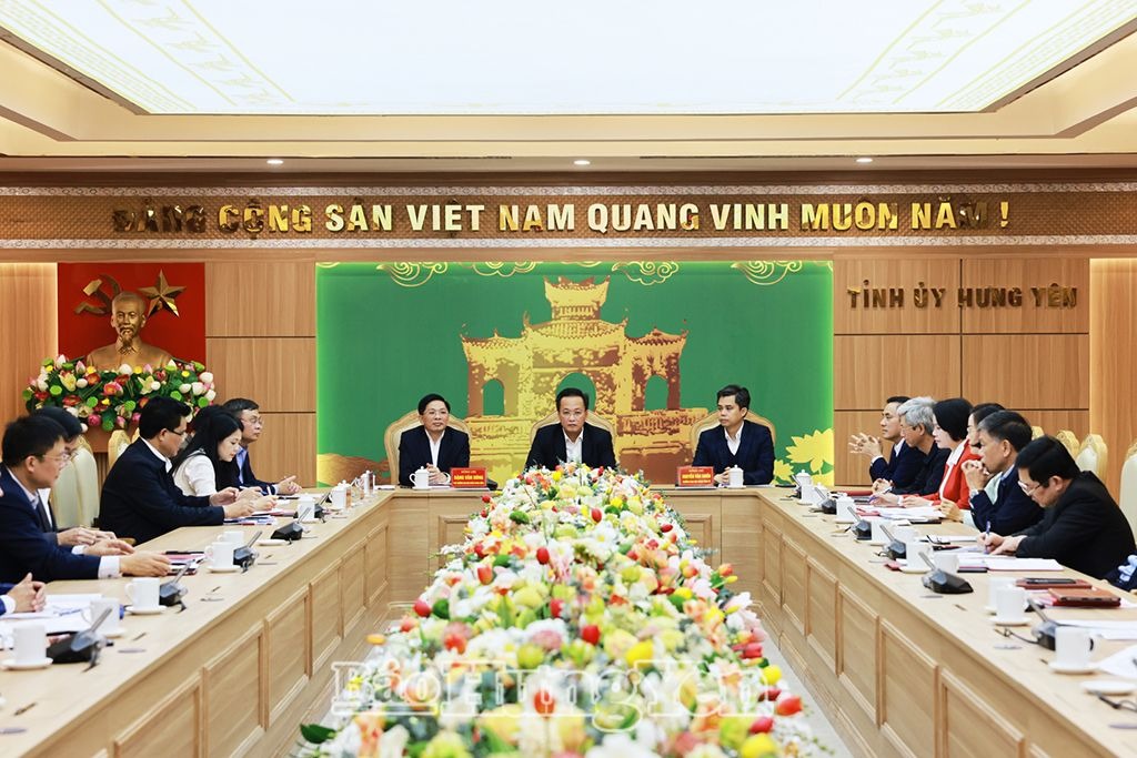 Triển khai công tác nội chính, phòng, chống tham nhũng, lãng phí, tiêu cực và cải cách tư pháp năm 2025