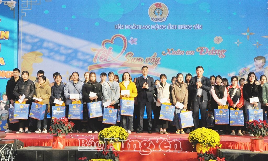 Chương trình “Tết sum vầy – Xuân ơn Đảng” và biểu dương doanh nghiệp tiêu biểu vì người lao động