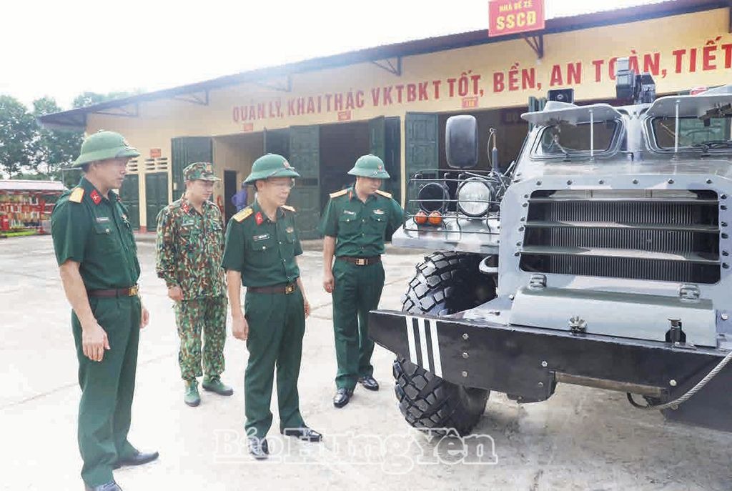 Vui tết, đón xuân không quên nhiệm vụ