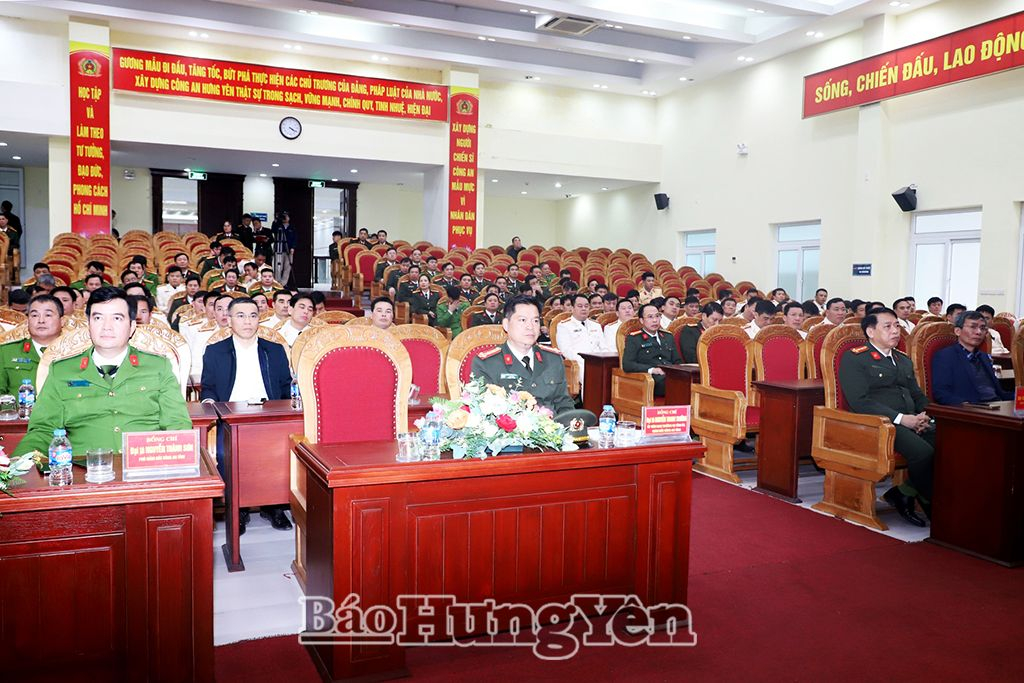 Điều động, bổ nhiệm 56 cán bộ lãnh đạo chỉ huy Công an cấp huyện