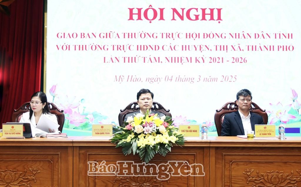 Thường trực HĐND tỉnh giao ban với Thường trực HĐND các huyện, thị xã, thành phố 