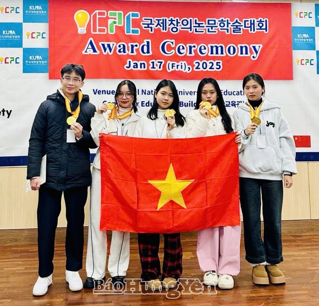 5 học sinh Trường THPT Chuyên Hưng Yên giành Huy chương Vàng tại Kỳ thi ICPC tại Hàn Quốc