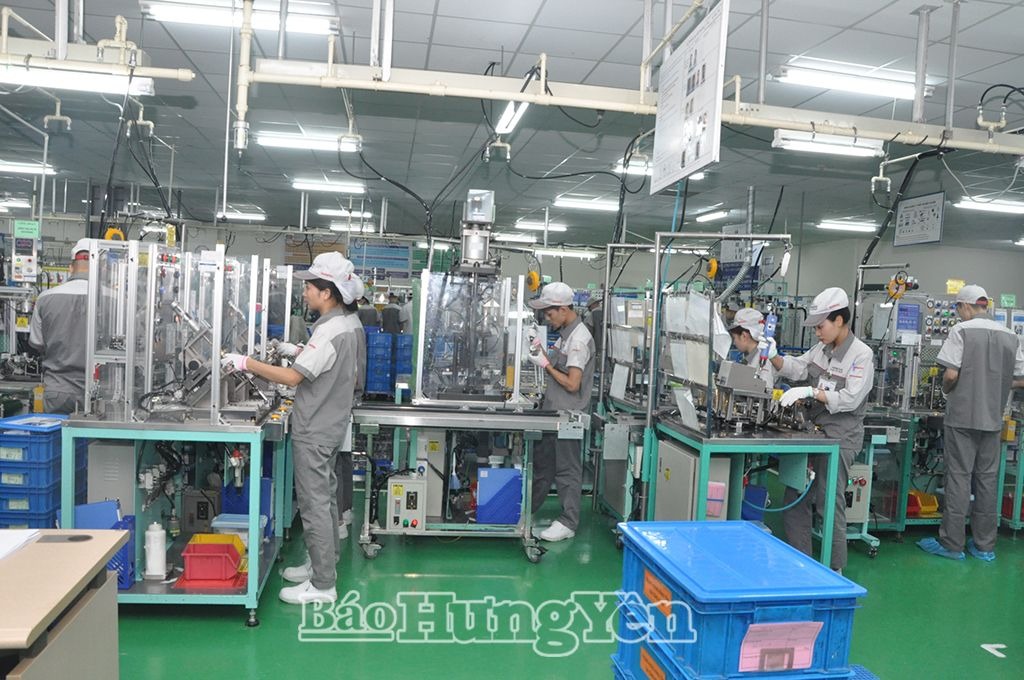 Sôi nổi phong trào thi đua “Lao động giỏi, lao động sáng tạo”