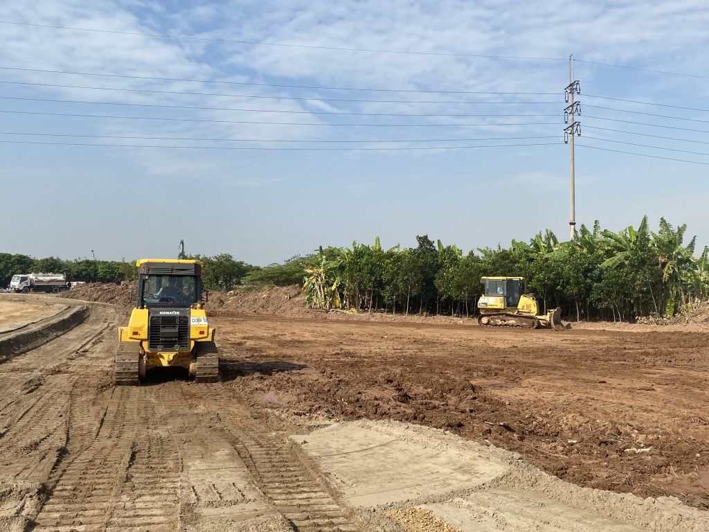 Văn Lâm: 7/12 doanh nghiệp hoàn thành giải phóng mặt bằng để thi công đường Vành đai 4