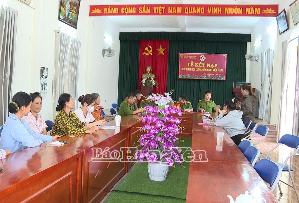 Hưng Yên: 99% số người dân tán thành Dự thảo Hiến pháp trên ứng dụng VNeID.